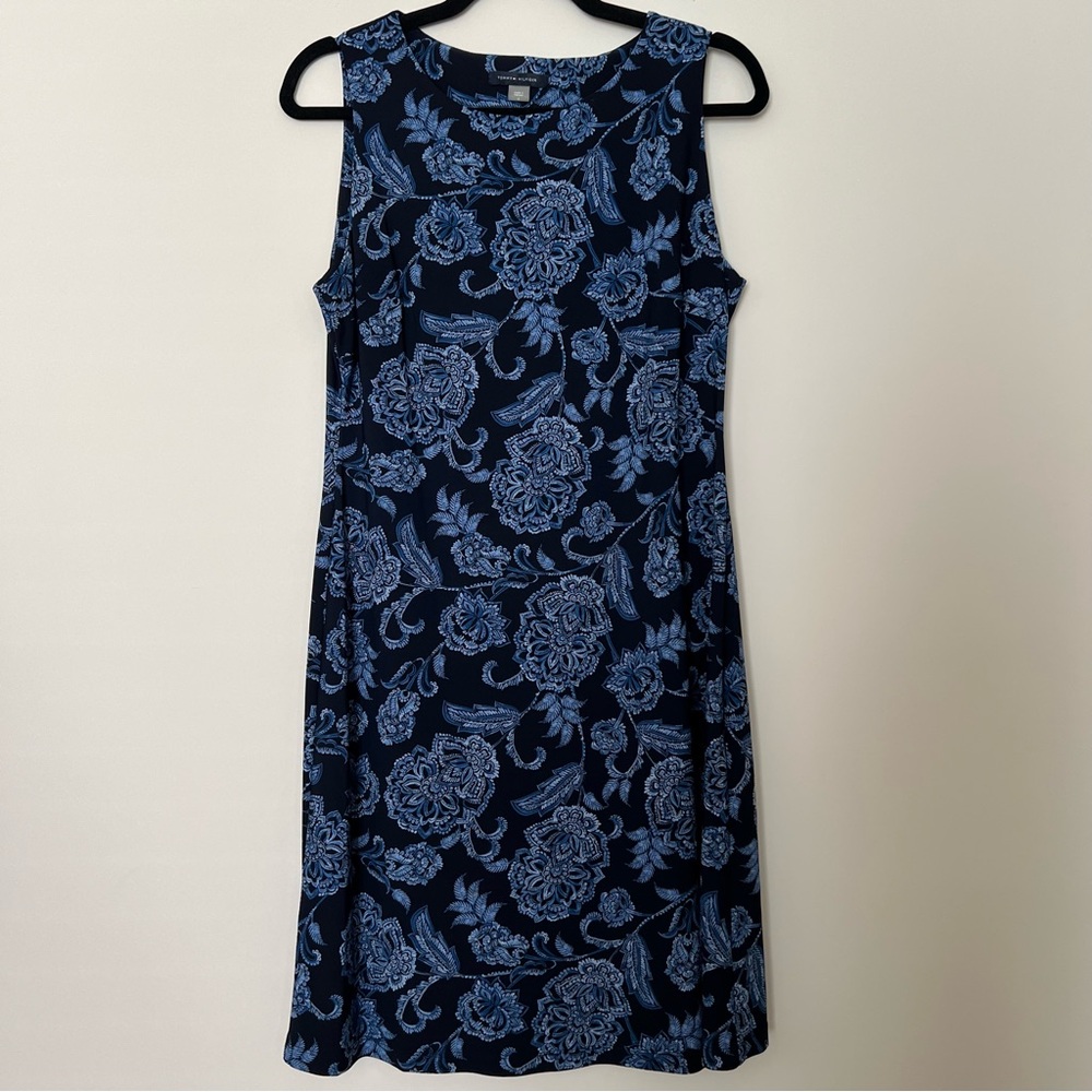 Tommy Hilfiger Sleeveless blue navy blue floral dress woman’s 8